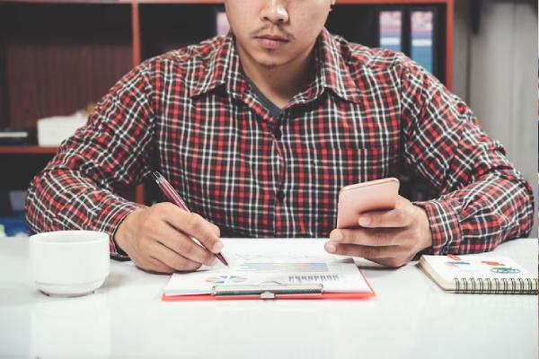 Choosing Between Liquidation, Deregistration & Bankruptcy (1)