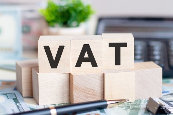 Voluntary VAT Deregistration in UAE