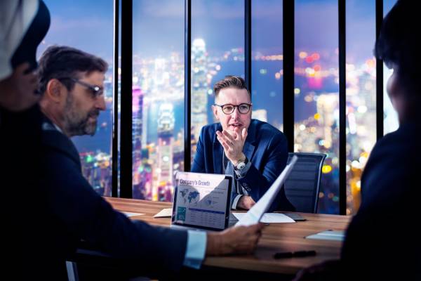Why Choose Arabian Wingz for Offshore Company Formation in UAE