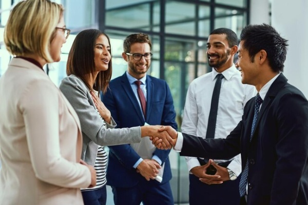 Start Your DUQE Freezone Business Today​