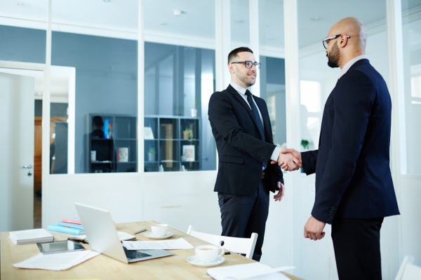 Why Choose Arabian Wingz For DIFC Freezone Company Formation