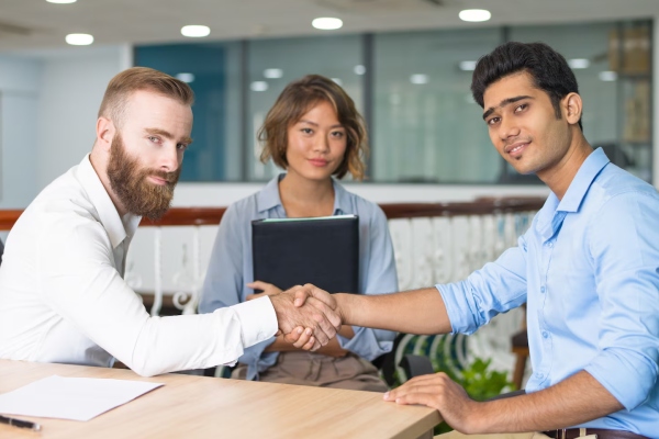 Why Choose Arabian Wingz for Business Setup in Ras Al Khaimah