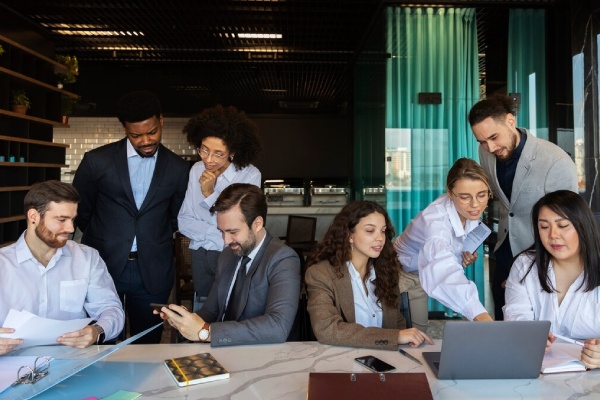 What Business Activities Are Allowed in SHAMS Freezone?​