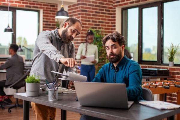 What Type of Business Activities Are Permitted in TECOM Freezone?​