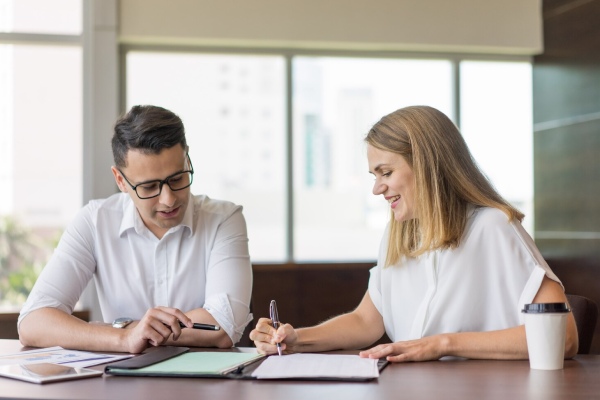 Why Choose Arabian Wingz For Business Setup In Sharjah Free Zone​